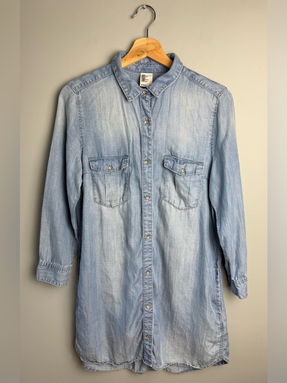 H&M Light Blue Denim Button Down Dress